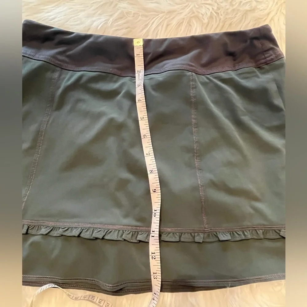 Athleta‎ Ruffle Workout Skort Size S/M - Picture 7 of 8
